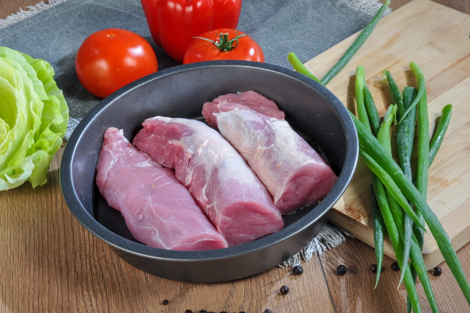 BioLust Bio Schweinefilet, Ca. 0,6 Kg Stück Mit Kopf Ohne Kette 2 BioLust Bio Schweinefilet, Ca. 0,6 Kg Stück Mit Kopf Ohne Kette – Bild 2