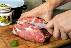 BioLust Bio Schweinenacken Schier, Ca. 2,2 Kg Stück